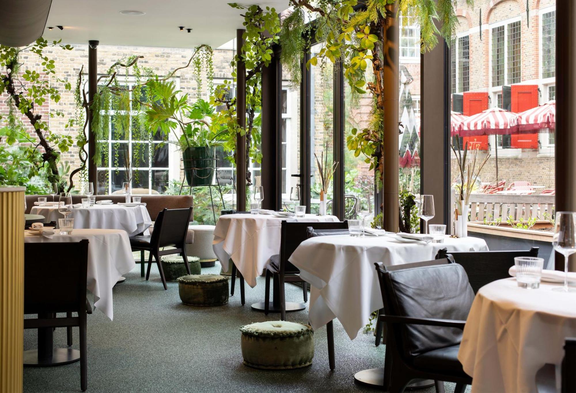 Relais & Chateaux Weeshuis 4* Gouda